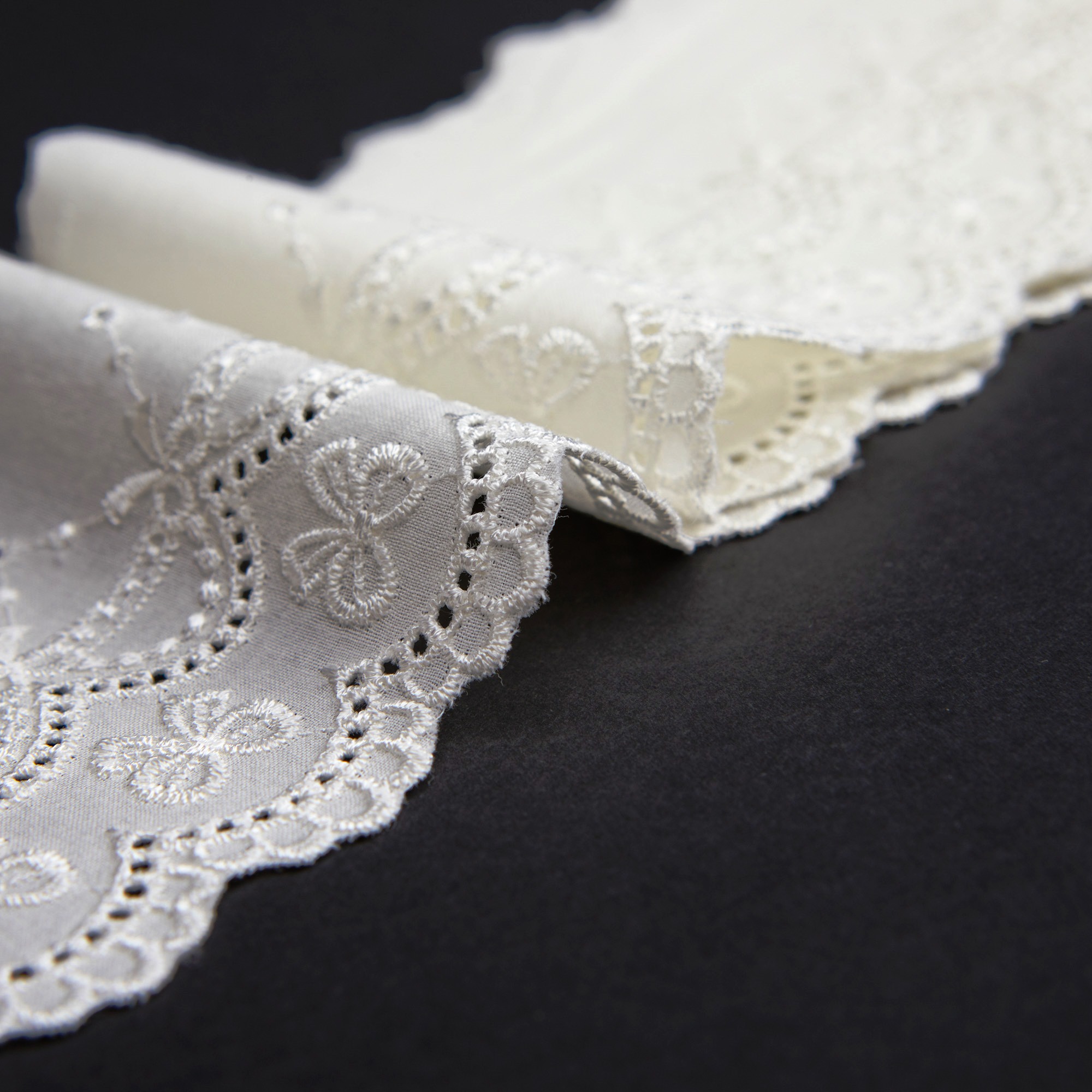 Вышивка На Хлопке HG-1059 (Айвори, 11-0507TC, БП)