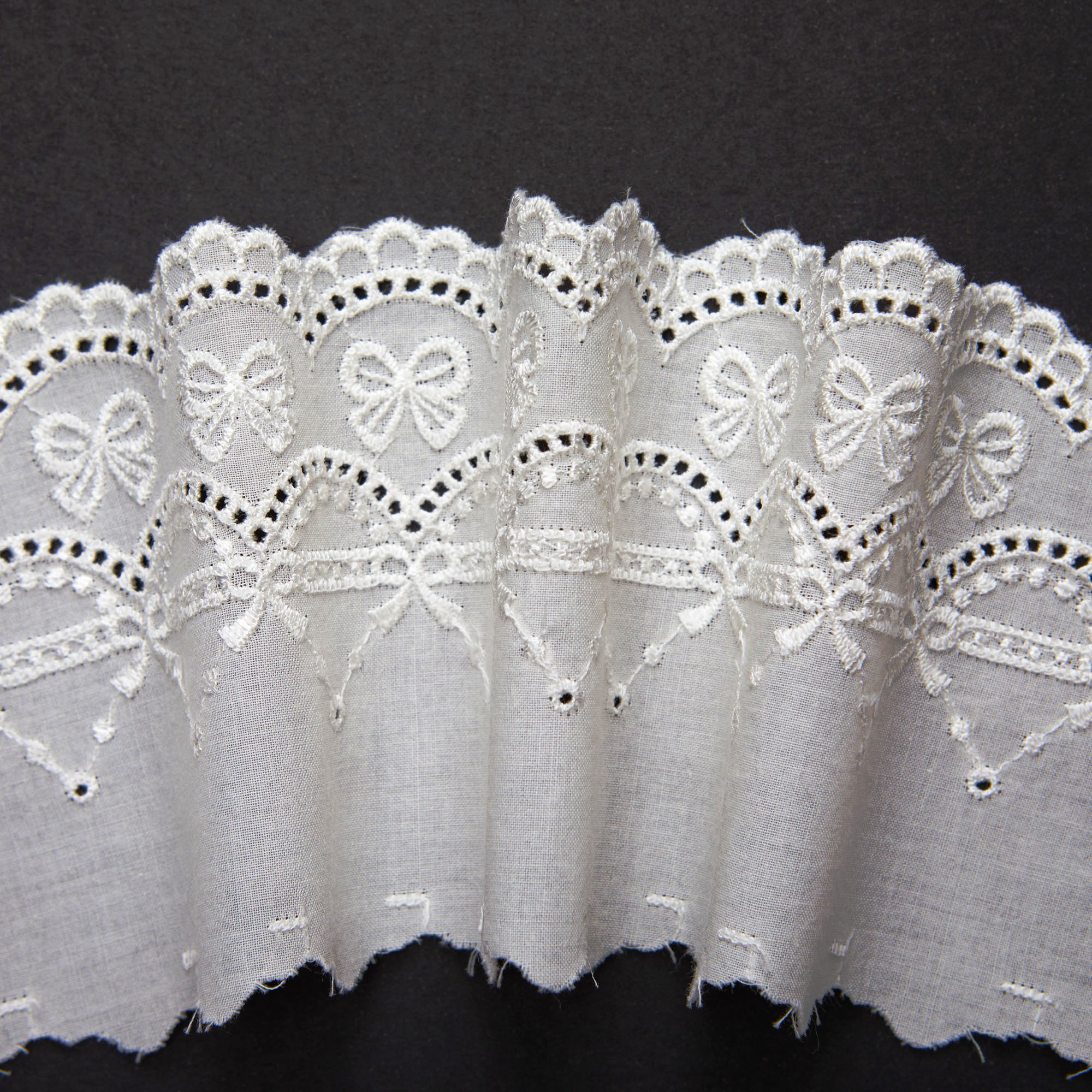 Вышивка На Хлопке HG-1059 (Айвори, 11-0507TC, БП)