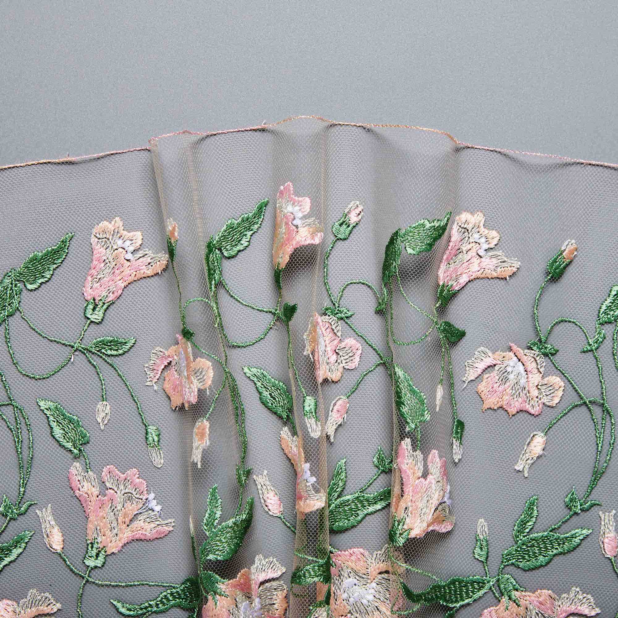 Вышивка На Сетке Неэластичной 420312 (Персиковый, skin/white, БП)