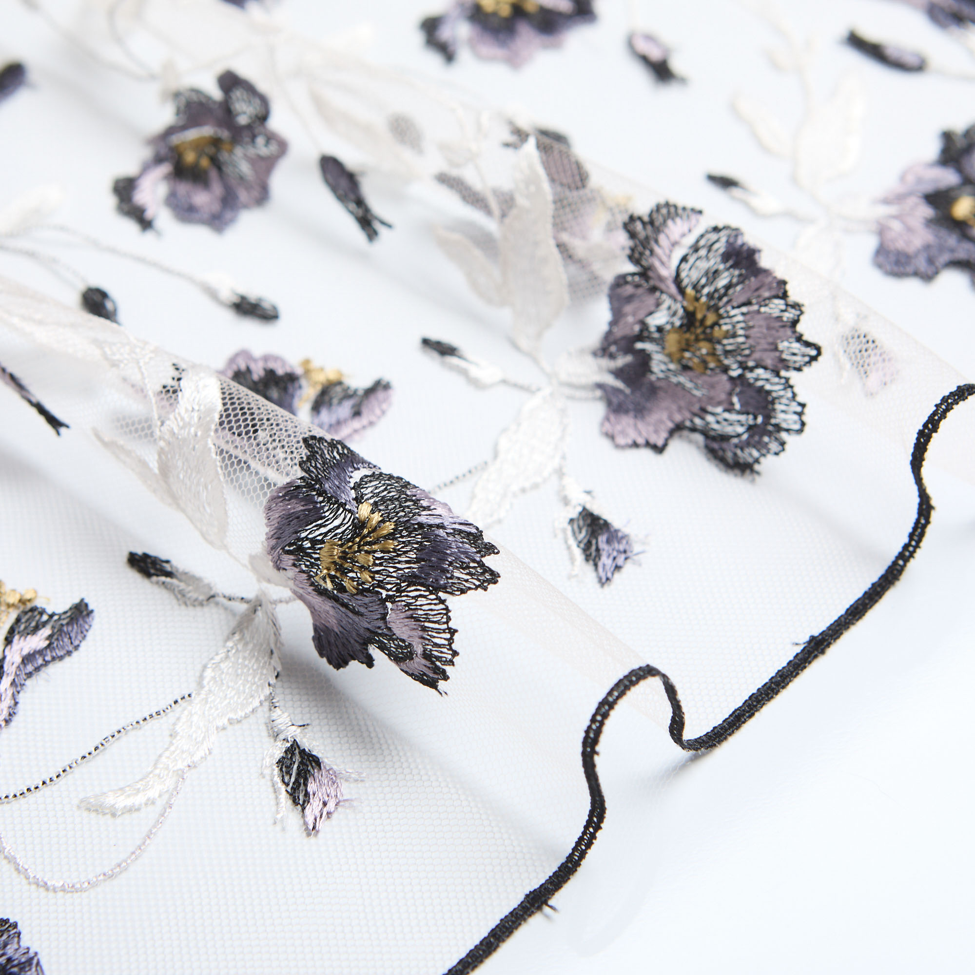 Вышивка На Сетке Неэластичной 420311 (Серый, skin/thistle, БП)