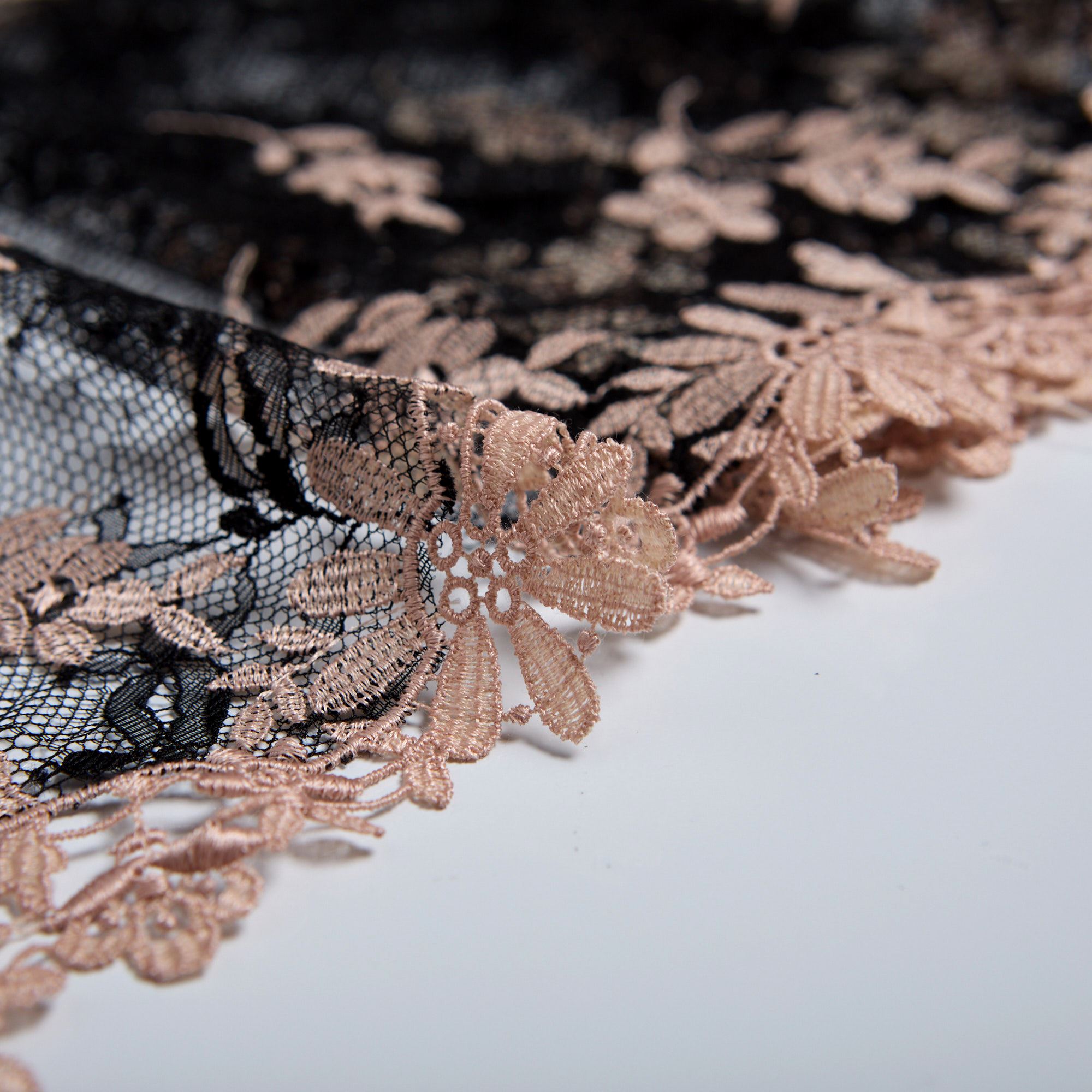 Вышивка На Сетке Неэластичной 738651 (Черный, 132952, БП)