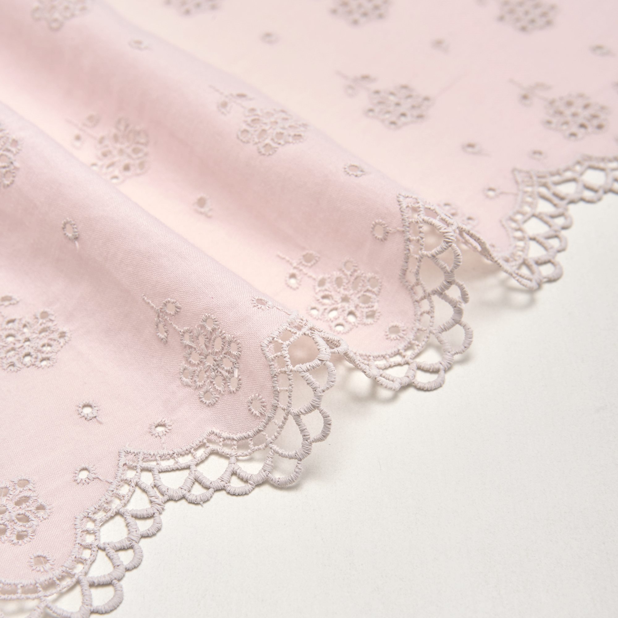 Вышивка на хлопке ENT01987A (Розовый, 032, БП)