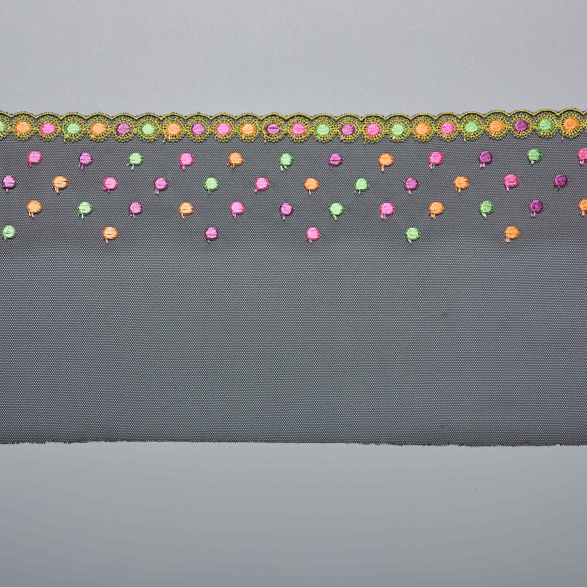 Вышивка на сетке неэластичной ENT00303A (Черный, 031, БП)