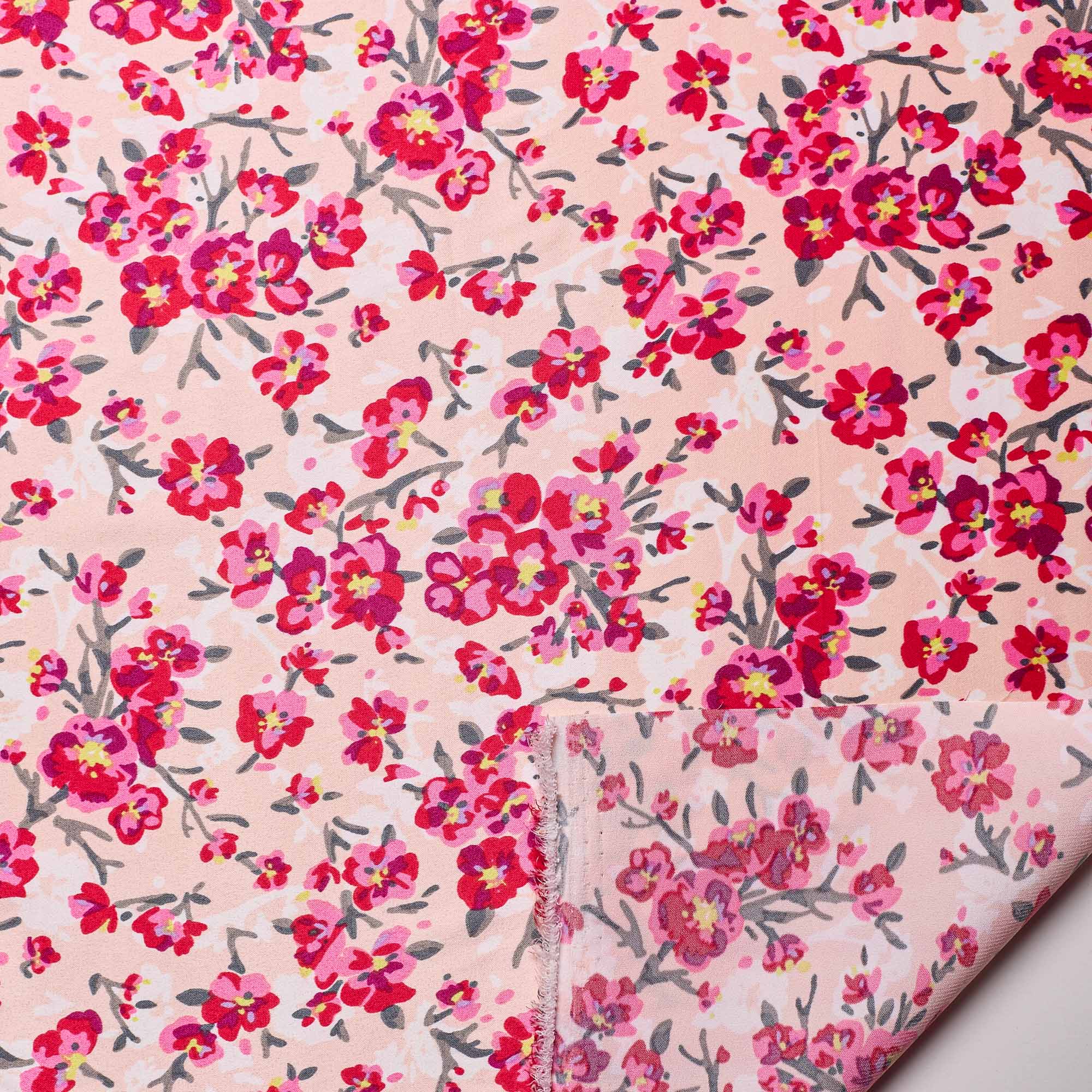 Сатин Эластичный Принт W20-13B P (Персиковый, clovers, БП)