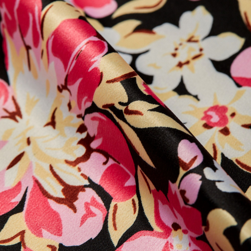 Сатин эластичный принт WXQ-1047p (Черный, madlen, БП)