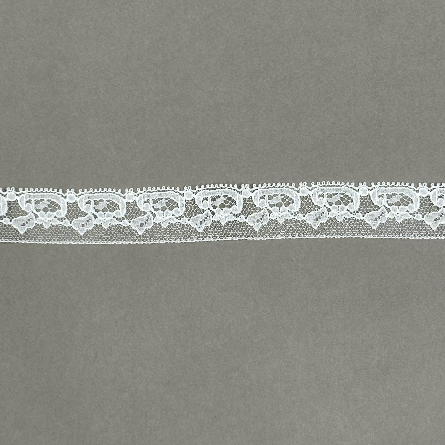 Кружево Неэластичное Узкое 813121-B11-NY00X-002 (Айвори, LPBNA, 11-0103)
