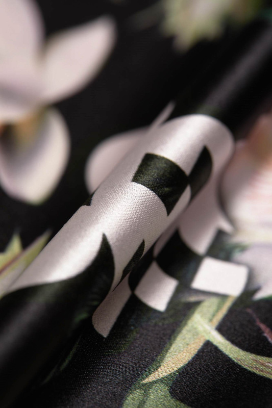 Шелк принт WHY2K13Ap (Черный, Disney Tropic, БП)